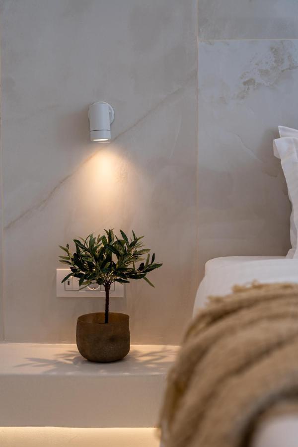 Cycladic Suites & Spa Fira  Eksteriør billede