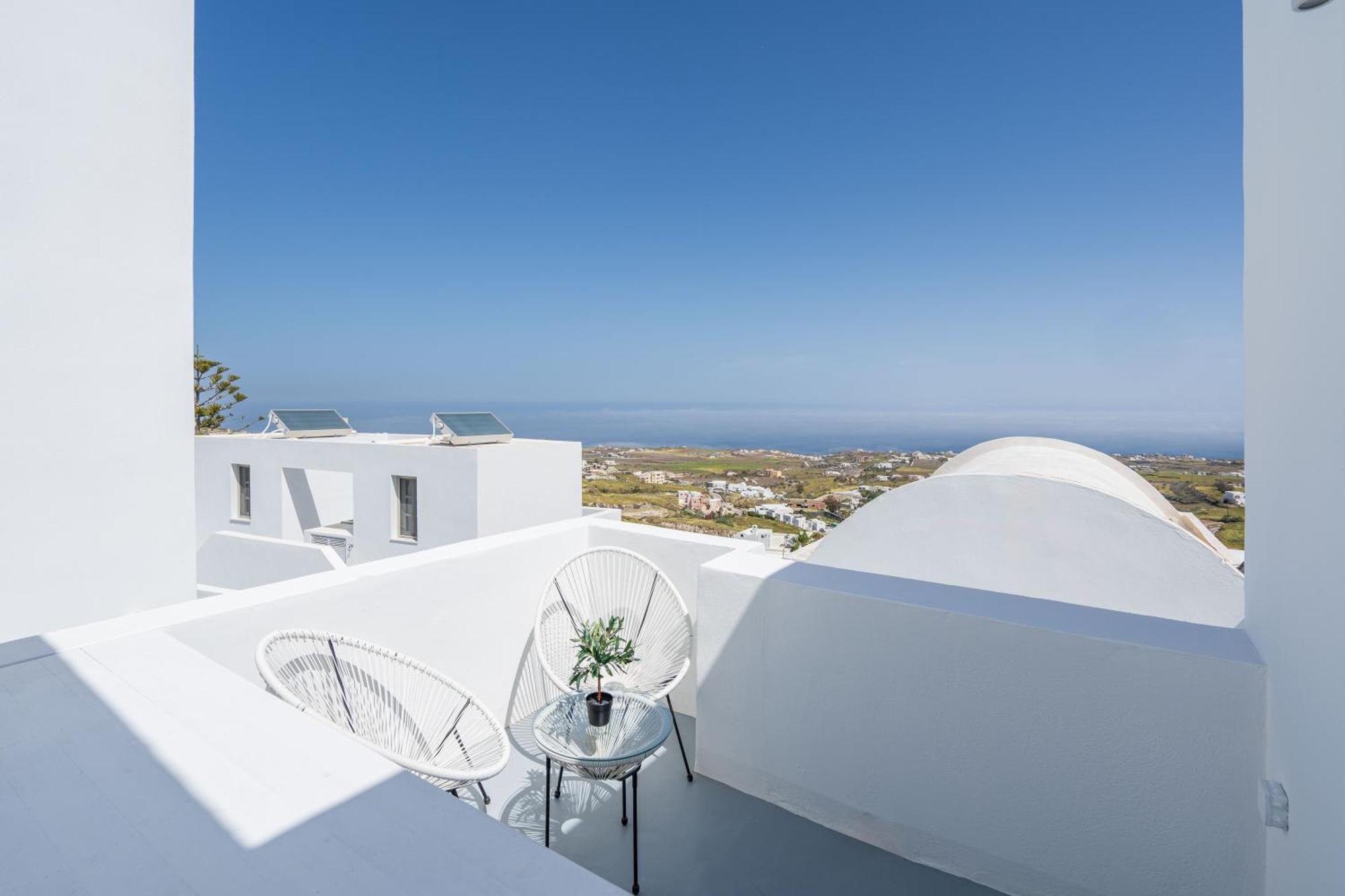 Cycladic Suites & Spa Fira  Værelse billede